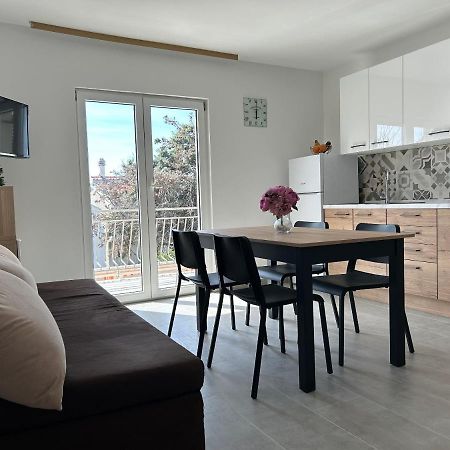 Apartments Ljubomir Rogoznica  Zewnętrze zdjęcie
