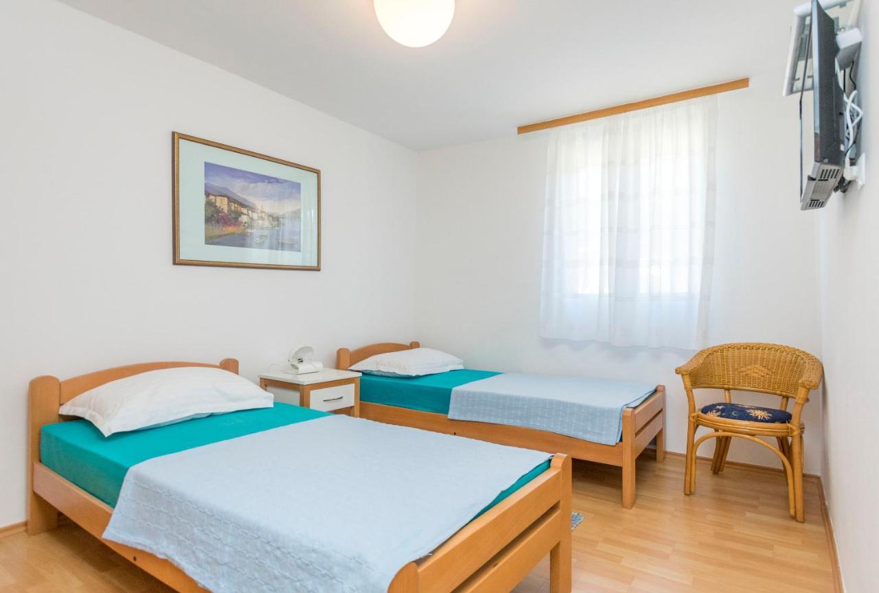 Apartments Ljubomir Rogoznica  Zewnętrze zdjęcie